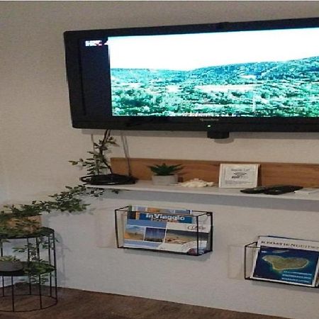 Seaside Lux Apartment Dugi Rat Bagian luar foto