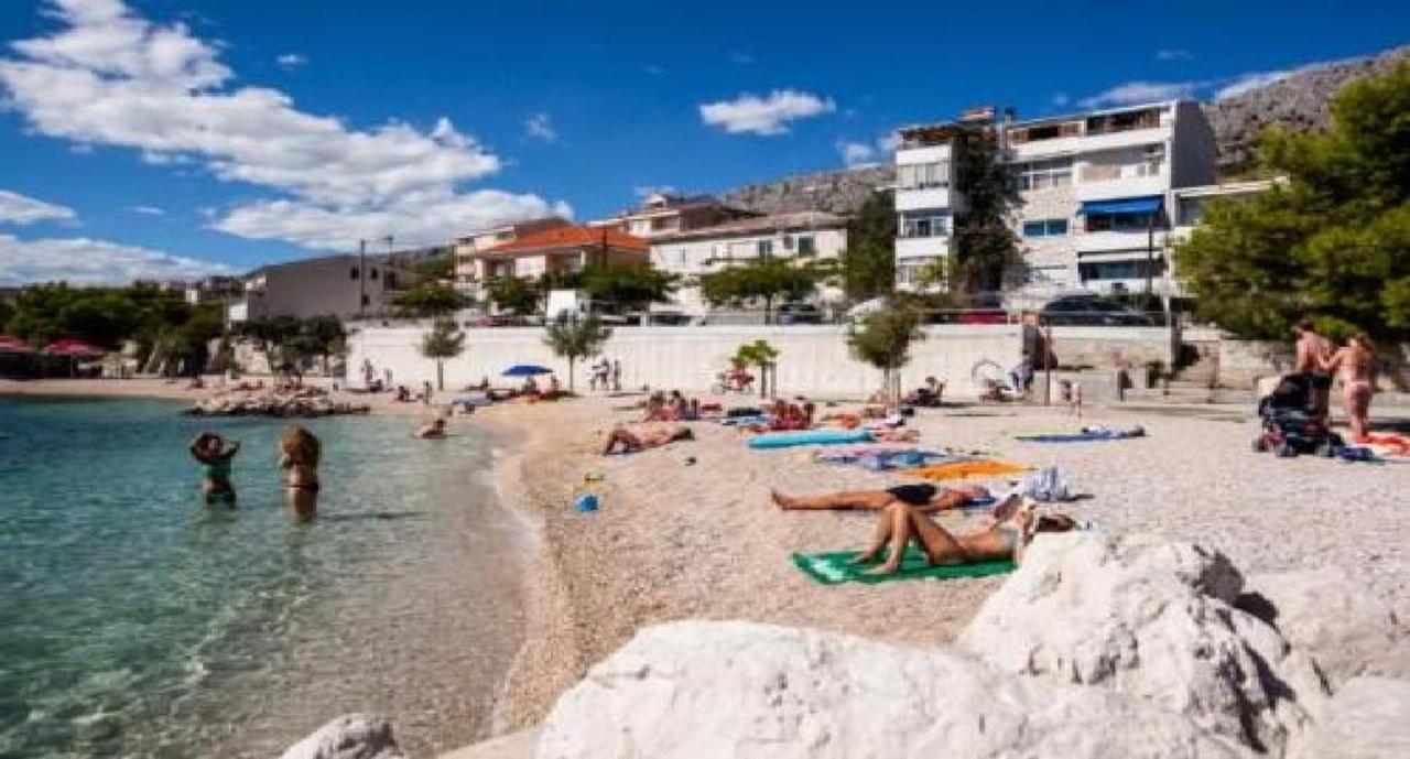 Seaside Lux Apartment Dugi Rat Bagian luar foto